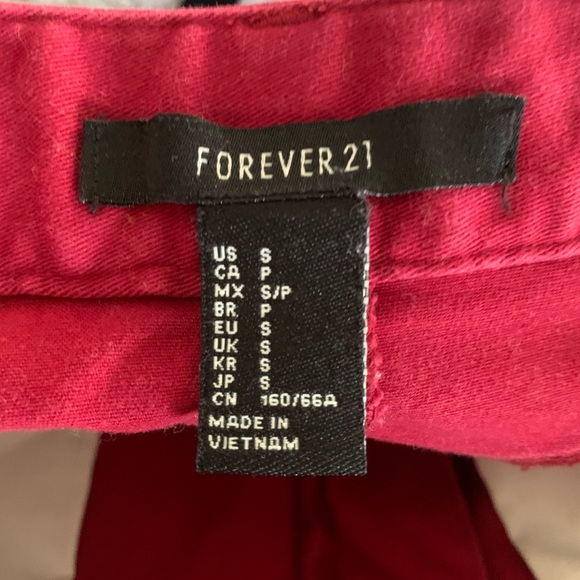 Forever 21 raw hem red skirt Sz small - Picture 5 of 5